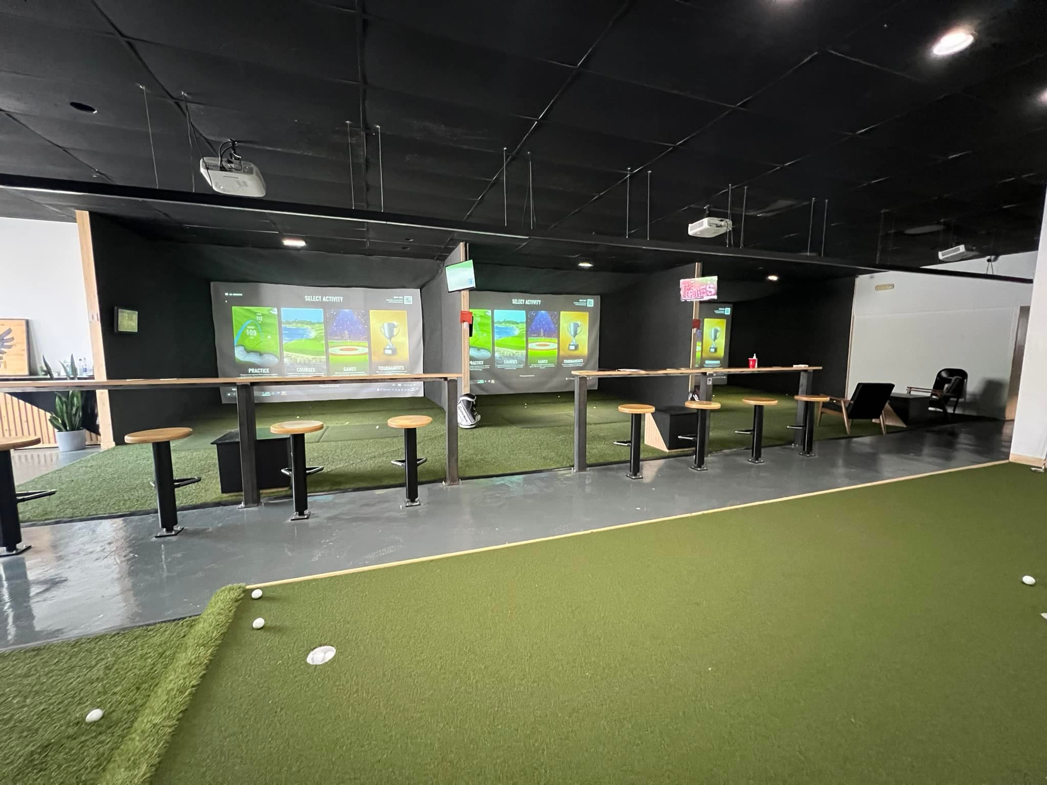 Gimme Golf Clubhouse