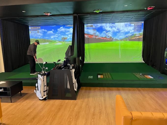 The Greens Golf Lounge 