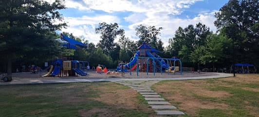 EE Robinson Splash Pad