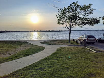 Sabin Point Waterfront Park