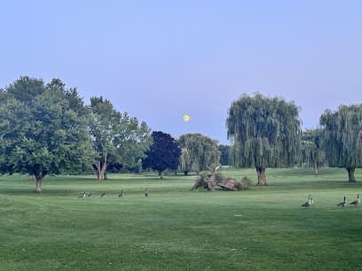 Klinger Lake Country Club