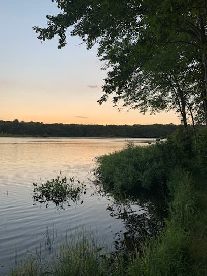 Helmetta Lake Park