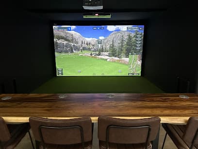 The Birdhouse Indoor Golf