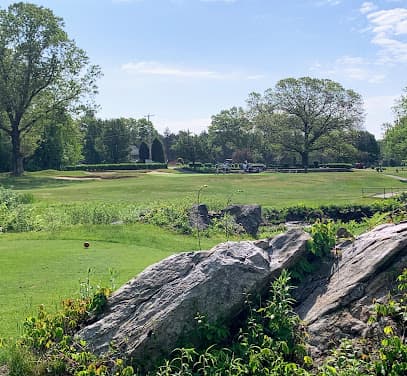 Hopedale Country Club