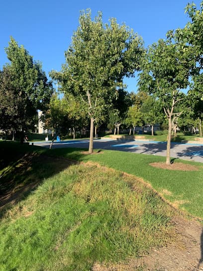 Steve Soboroff Court Park