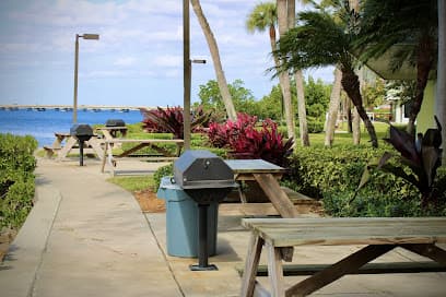 The Landings Yacht Golf & Tns Club