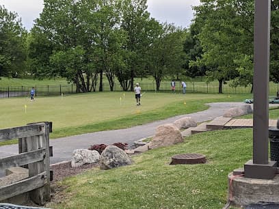 Links and Tees Golf Club