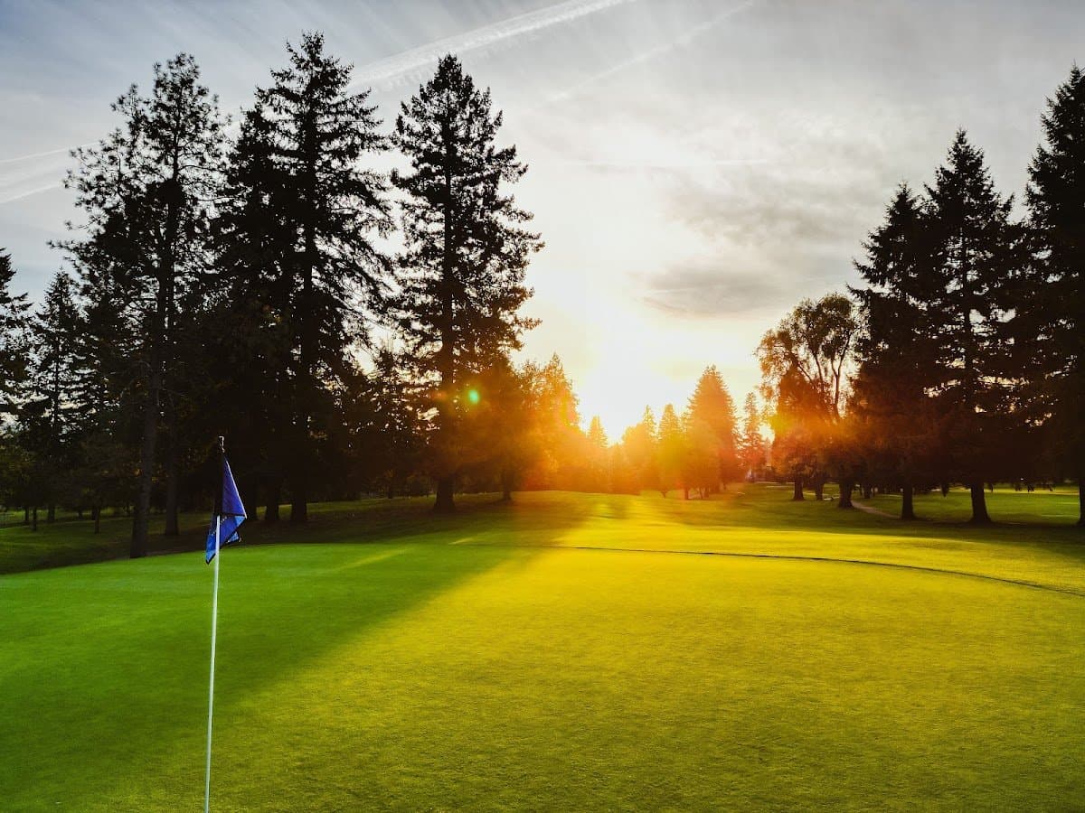 Orchard Hills Golf and Country Club