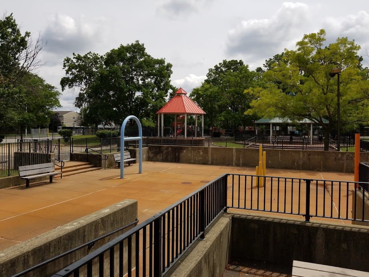 North Woodmere Park (Tennis Court)