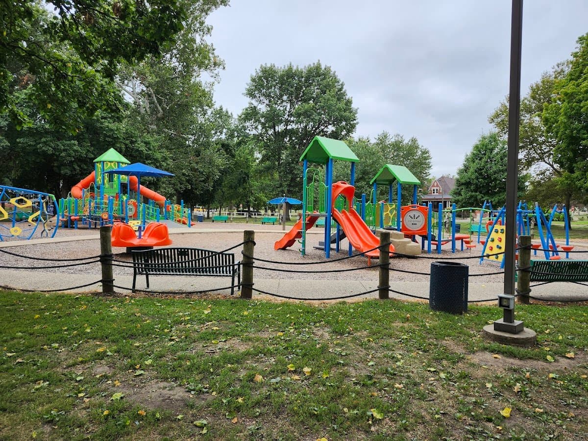 Mineral Springs Park (Tennis Court)