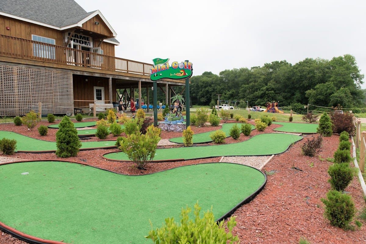 Ashaway RV Resort (Tennis Court)